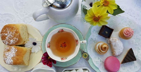 The Cornerstone Ale House - Holiday Sunshine Coast 8