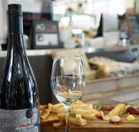 Vaughan's Cafe Deli - Sunshine Coast Tourism