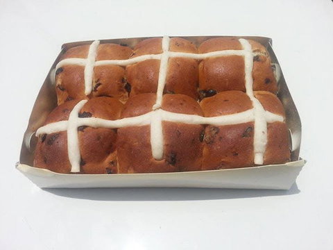 Caz Reitop's Dirty Secrets - Sunshine Coast Tourism 0