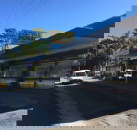 Kao Yiu - Holiday Sunshine Coast