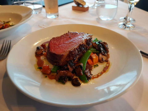 Ocean Restaurant - Holiday Sunshine Coast 0