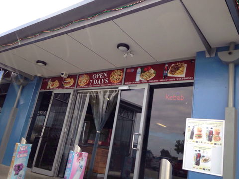 Port Kennedy Kebab Pizza House - Holiday Sunshine Coast 0