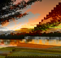 Three Birds Riverfront Restaurant - Sunshine Coast Tourism