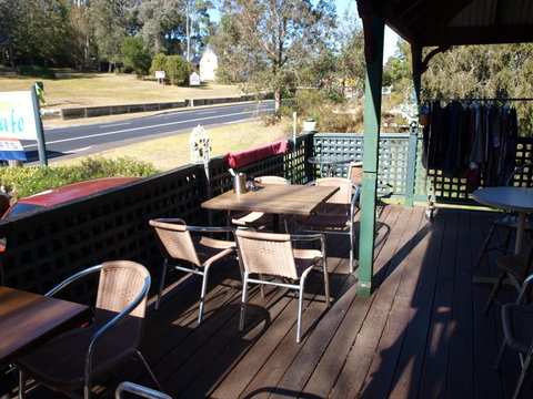 Leanne's Cafe - Holiday Sunshine Coast 1