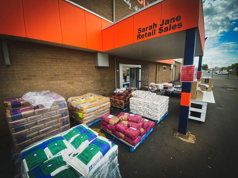 Sarah Jane Fine Foods:  Open Monday - Friday - Holiday Sunshine Coast 0