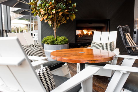 The Stirling Hotel - Sunshine Coast Tourism 1