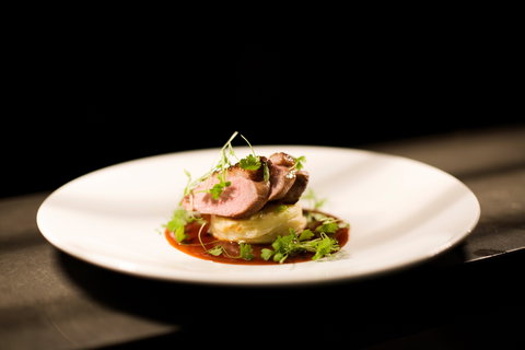 Tides Restaurant And Bar - Holiday Sunshine Coast 1