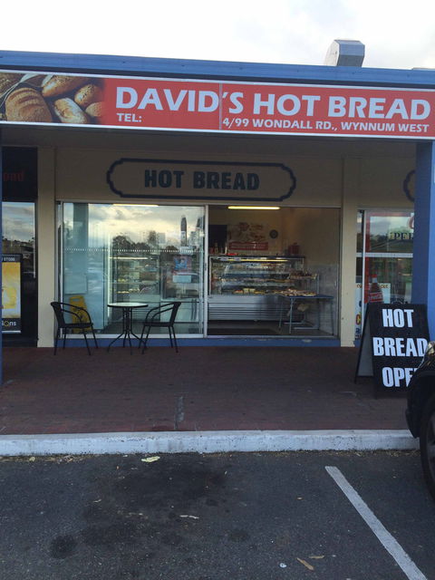 David's Hot Bread - Holiday Sunshine Coast 0