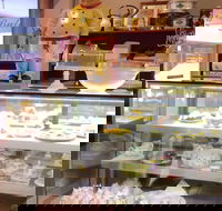 Grices Bakery Cafe - Holiday Sunshine Coast
