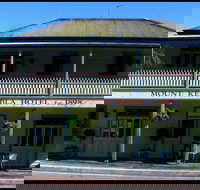 Mount Kembla Village Hotel - Holiday Sunshine Coast