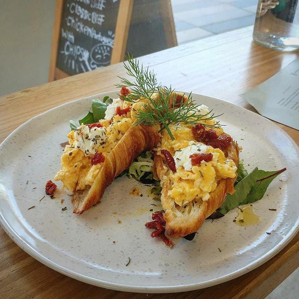 Lewisham NSW Holiday Sunshine Coast