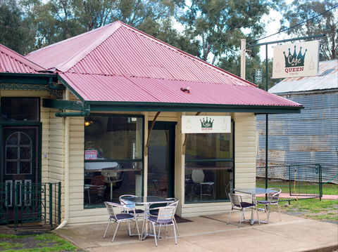 Cafe On Queen - Holiday Sunshine Coast 0