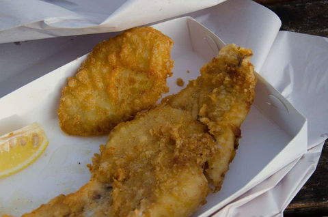 DJ's Fish 'N' Chips - Sunshine Coast Tourism 0