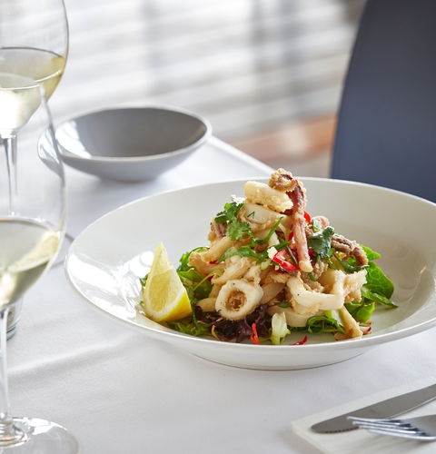 Eat At Whalers - Holiday Sunshine Coast 2
