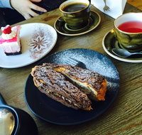 JM Cake - Holiday Sunshine Coast