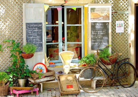Le Jardin Cafe Restaurant - Sunshine Coast Tourism 0