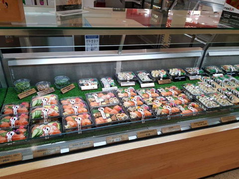 Sushi Sushi - Willetton - Holiday Sunshine Coast 0