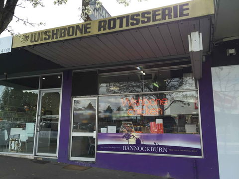 Wishbone Chickens - Sunshine Coast Tourism 0