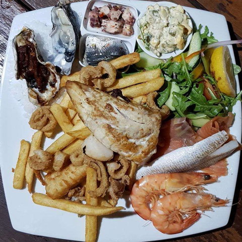 Boughshed Restaurant - Sunshine Coast Tourism 0