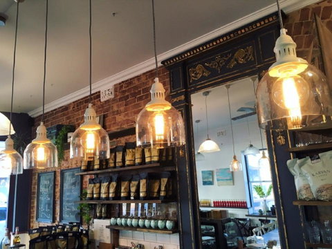 Fleur Tearoom Cafe - Holiday Sunshine Coast 0