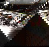 Kardinya Tavern - Holiday Sunshine Coast