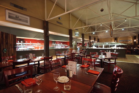 The Bough House Restaurant - Holiday Sunshine Coast 0
