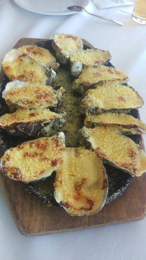 Ashmore Seafood And Steakhouse - Holiday Sunshine Coast 0