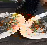 Dukes Inn - Sunshine Coast Tourism