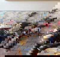 Earthbound Bolton - Holiday Sunshine Coast