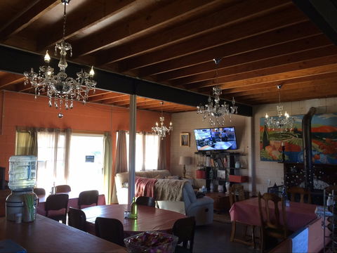 La Volpe Tuscana - Sunshine Coast Tourism 1