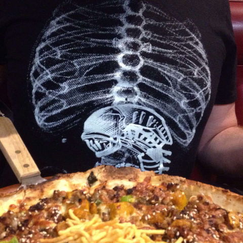 Milton Woodfire Pizza - Holiday Sunshine Coast 0