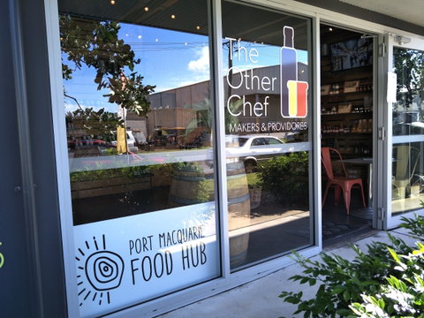 Port Macquarie Food Hub - Sunshine Coast Tourism 0