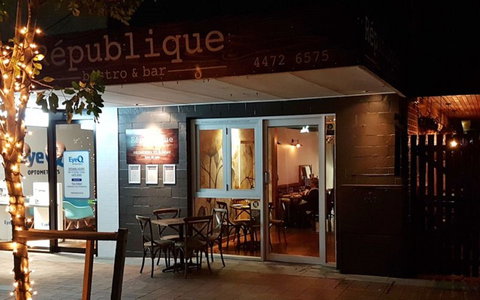 Republique Bistro And Bar - Holiday Sunshine Coast 0