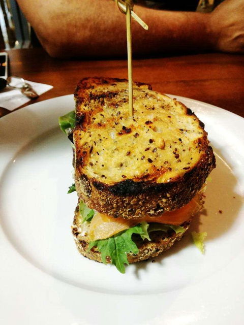 Savannah Cafe And Bar - Holiday Sunshine Coast 0