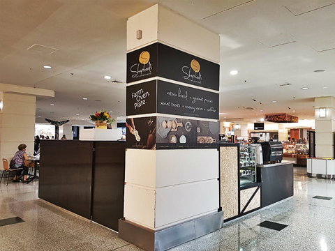 Shepherd's Artisan Bakehouse - Castle Hill - Holiday Sunshine Coast 0