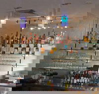 Siam Twist - Holiday Sunshine Coast