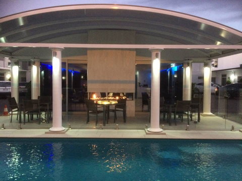 S-Que - Sunshine Coast Tourism 0