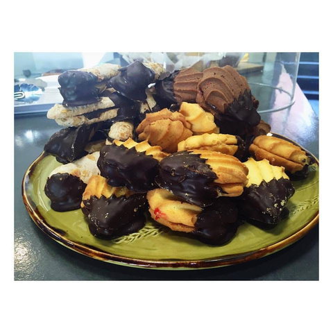 Bobbi Beans - Holiday Sunshine Coast 0