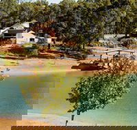 Drakesbrook Wines - Sunshine Coast Tourism