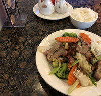 Lona Restaurant  Garden Bar - Sunshine Coast Tourism