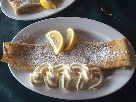 Mount Elephant Pancakes - Holiday Sunshine Coast 0