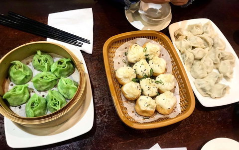 New Shanghai Night - Holiday Sunshine Coast 0