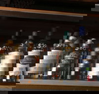 Robbie Brown's - Holiday Sunshine Coast