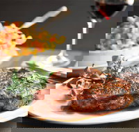 Runcorn Tavern - Sunshine Coast Tourism