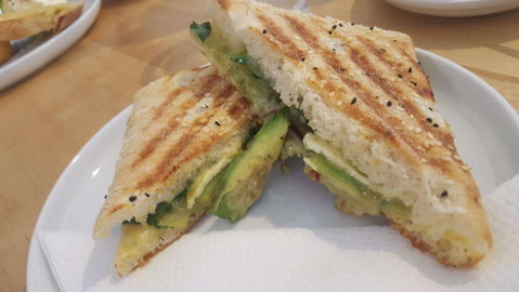 The Finch Cafe - Holiday Sunshine Coast 0