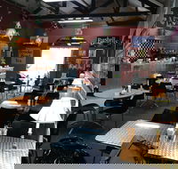 Mai's Kitchen Rules Cafe - Sunshine Coast Tourism