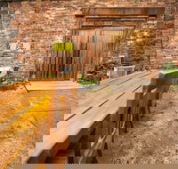 The Door Gallery Cafe - Holiday Sunshine Coast