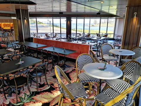 Yves - Sunshine Coast Tourism 1
