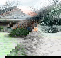 Baileys of Glenrowan - Sunshine Coast Tourism