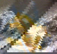 Bluey's Place Fish and Chips - Sunshine Coast Tourism